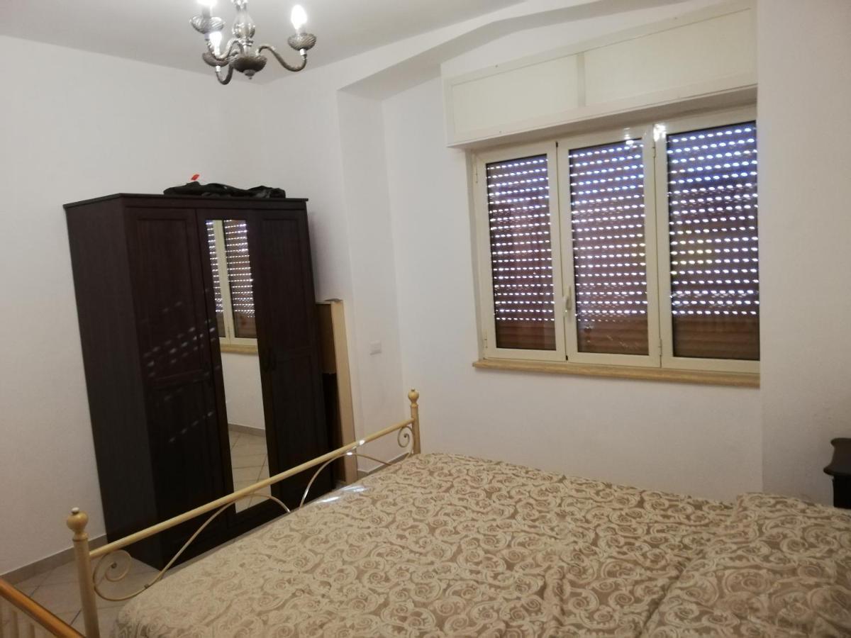 Pozzuoli-Licola Mare Apartman Kültér fotó
